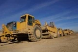 earth-movers-