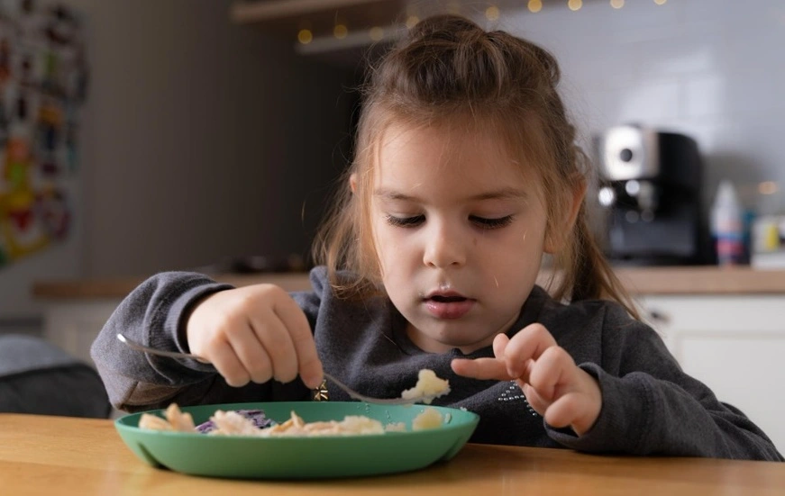 Montessori-Inspired Strategies for Picky Eaters