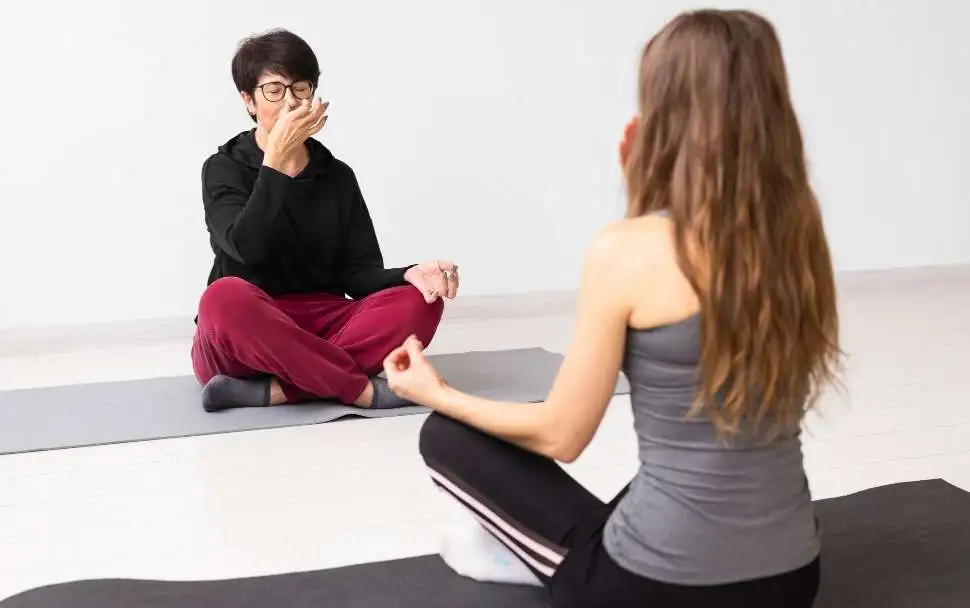 What’s the Difference Between YTT and RYT?