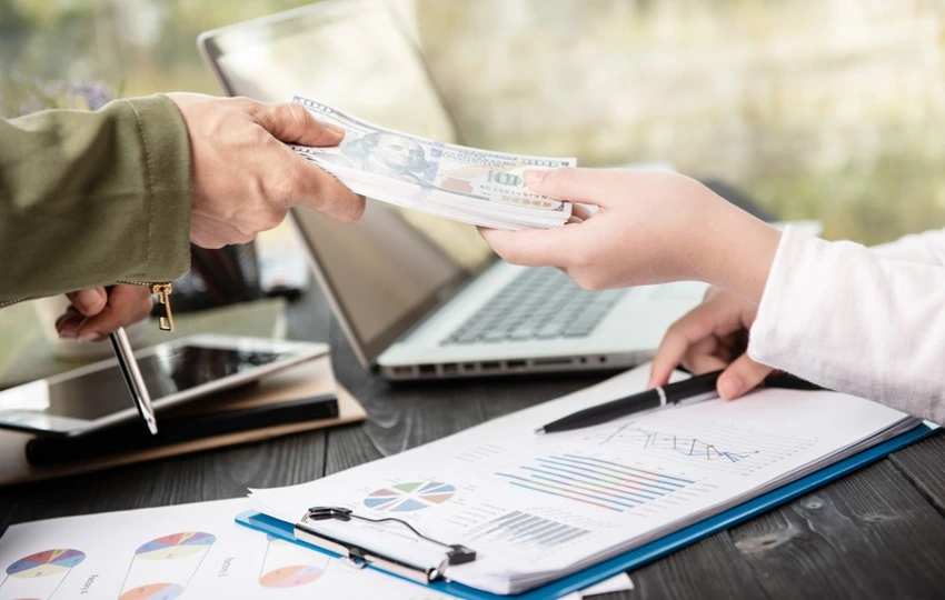 How to Choose Between Bonds and NCDs