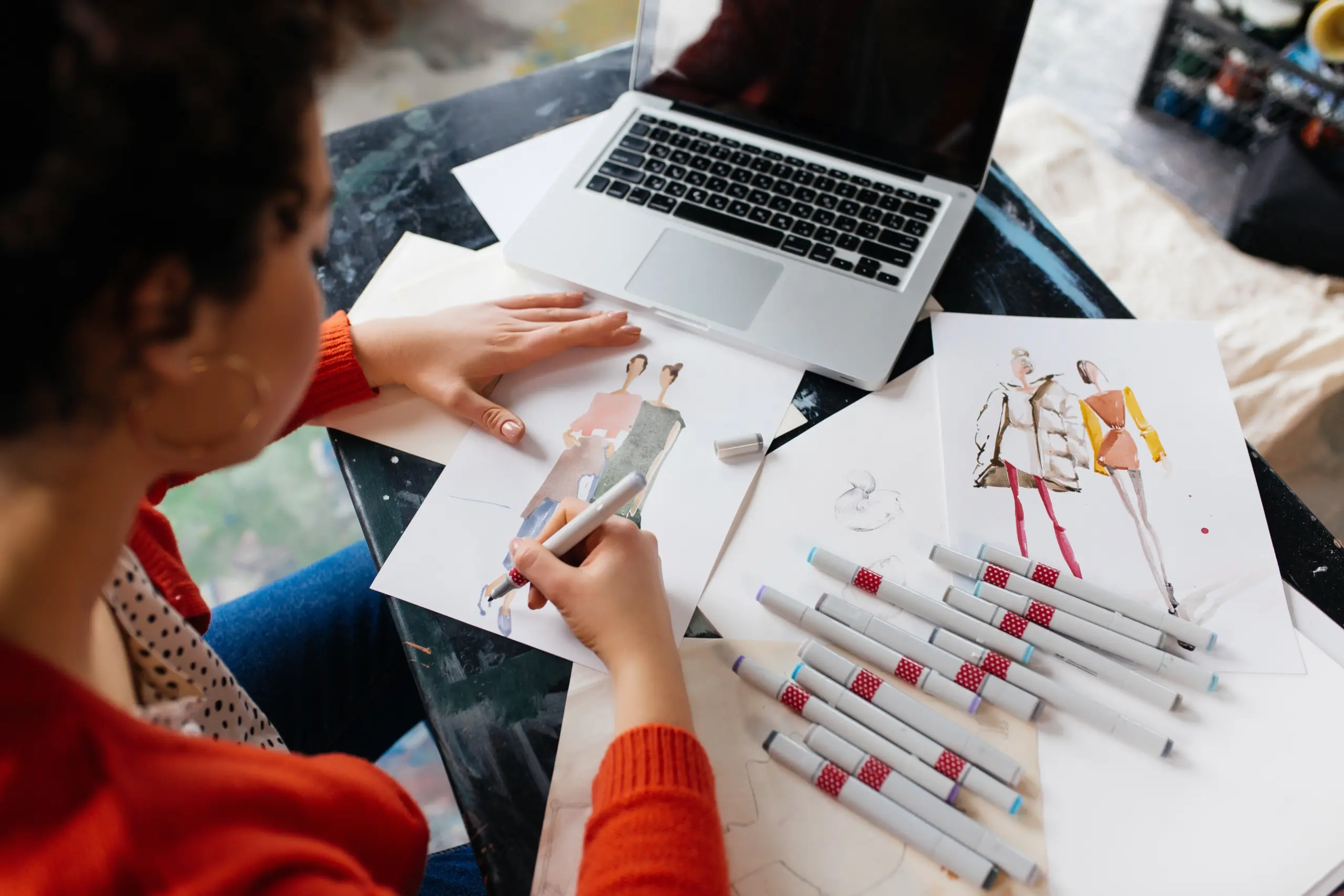 CAN YOU BECOME A FASHION DESIGNER WITHOUT STRONG DRAWING SKILLS?