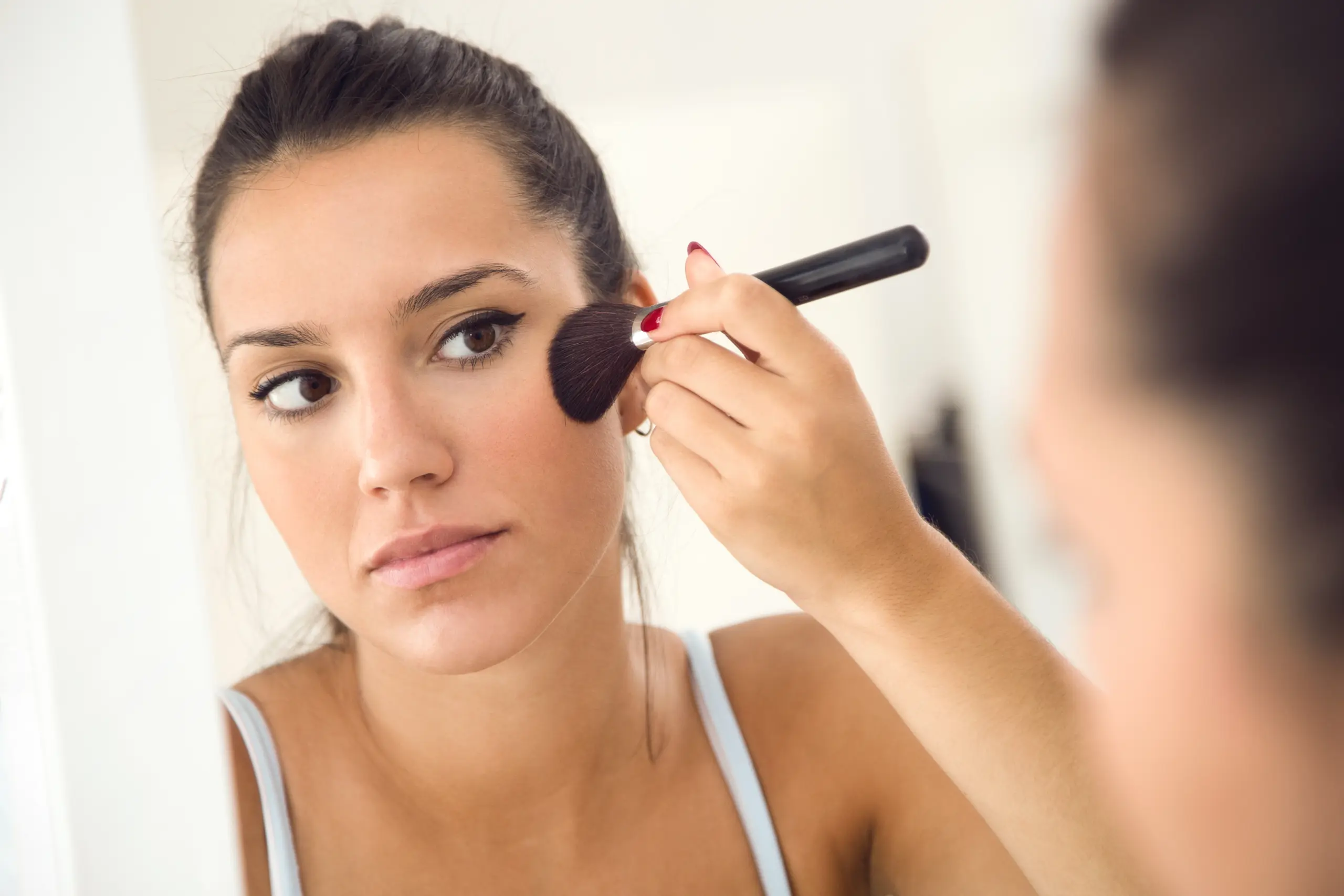 WHAT IS AIRBRUSH MAKEUP?