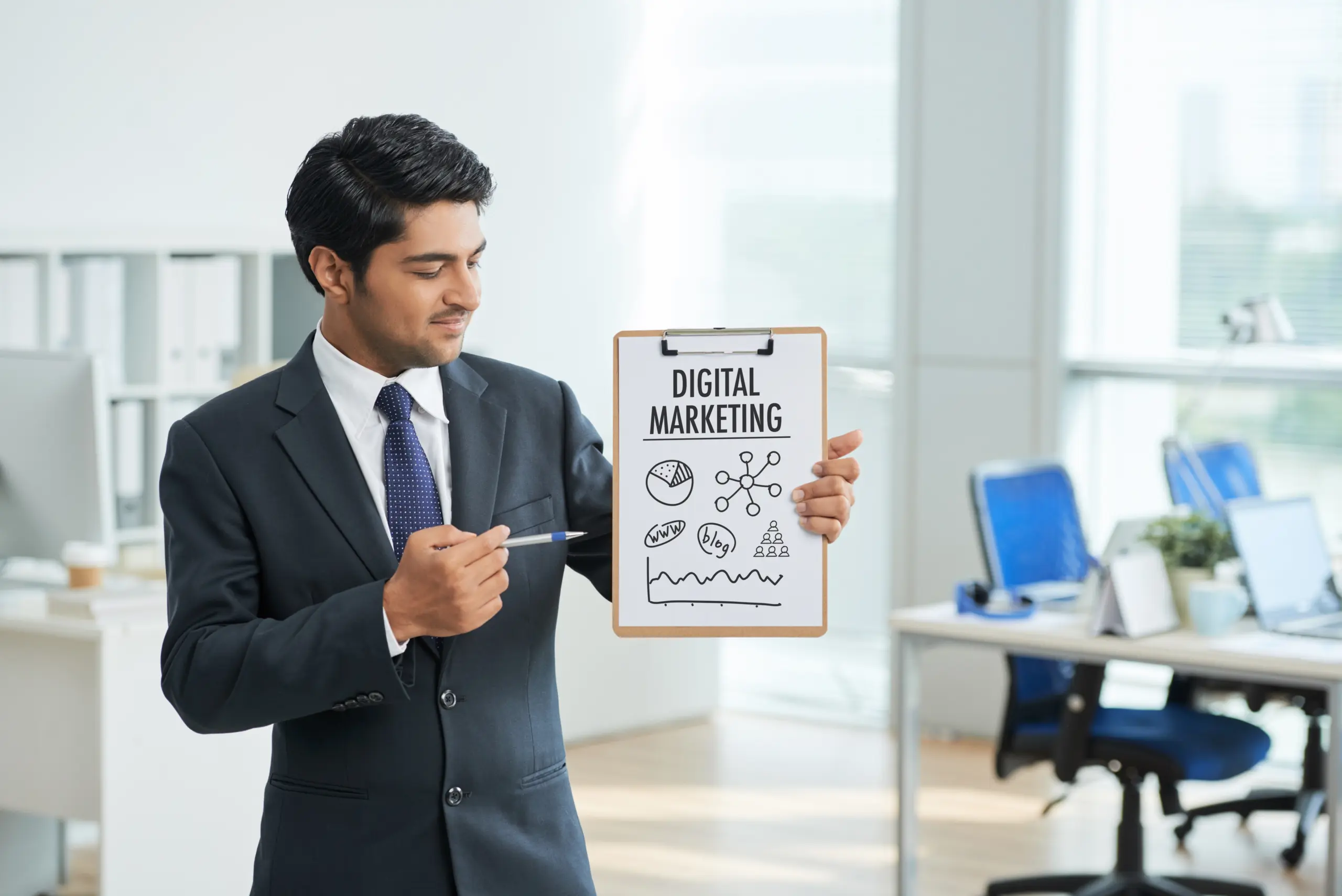 IS THERE ANY MINIMUM QUALIFICATION FOR A DIGITAL MARKETING COURSE?