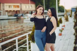 WHAT ARE THE LATEST CURVY FASHION TRENDS?